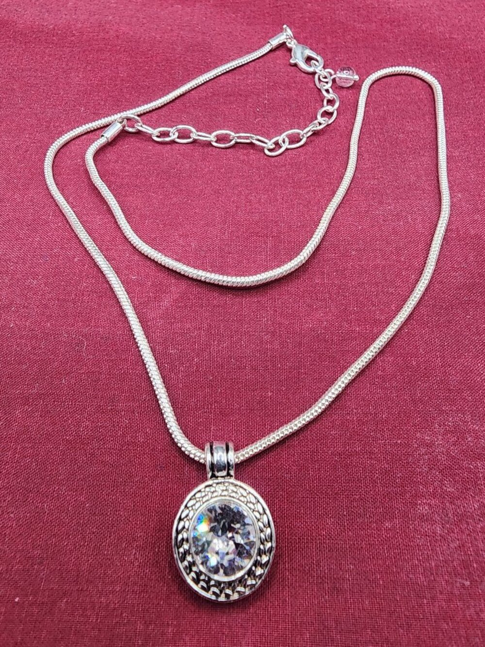 Napier Snake Chain Round Crystal Pendant Necklace 18” Silver Tone